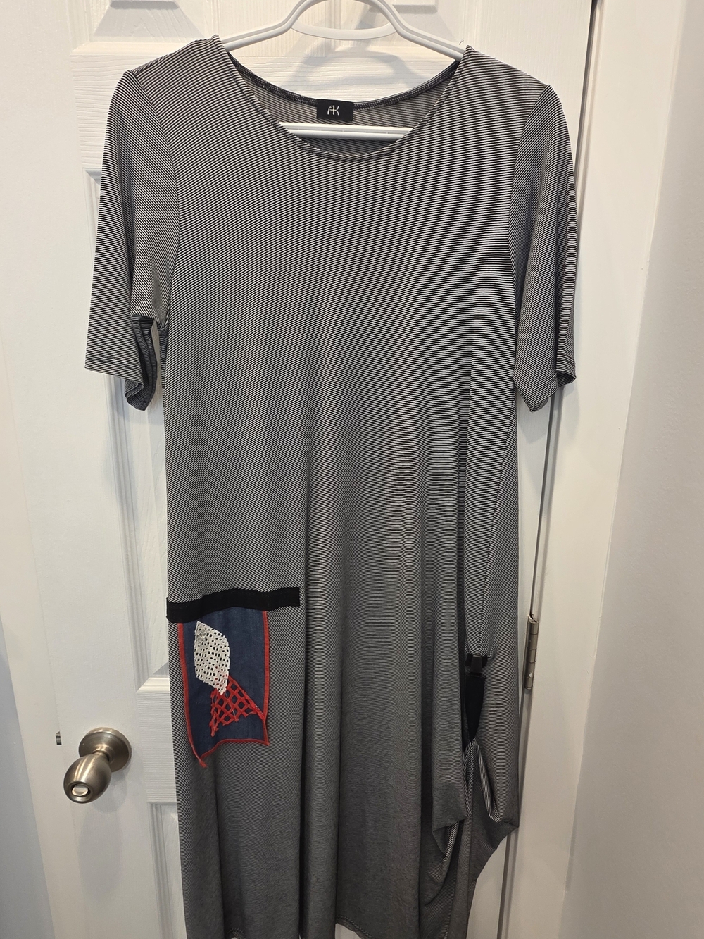 Midi Dress with Contrast Patch And Clip Detail
